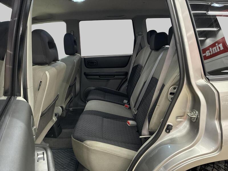 Nissan X-Trail vaihtoauto