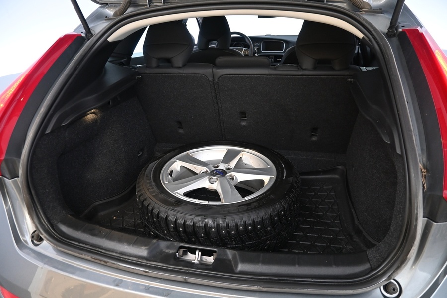 Volvo V40 vaihtoauto