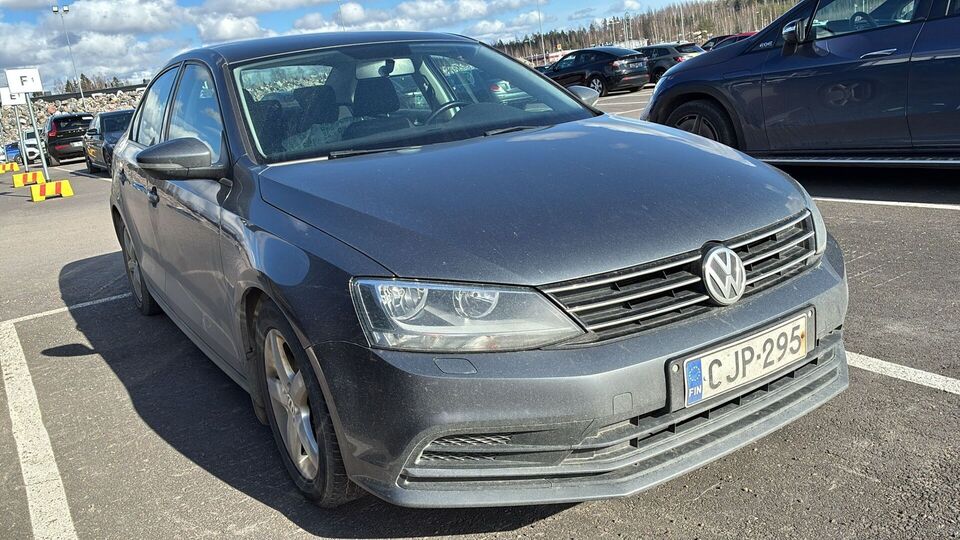 Volkswagen Jetta vaihtoauto