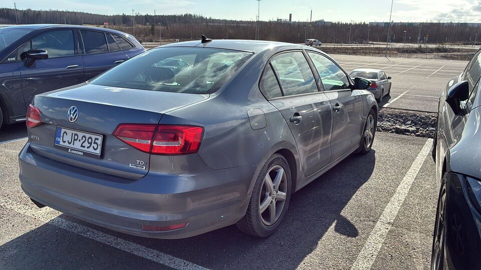 Volkswagen Jetta vaihtoauto
