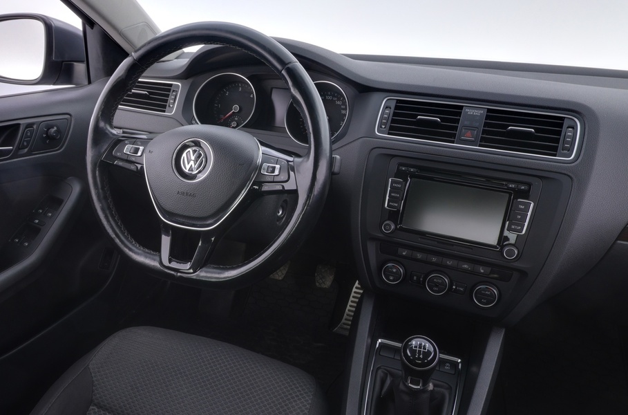 Volkswagen Jetta vaihtoauto
