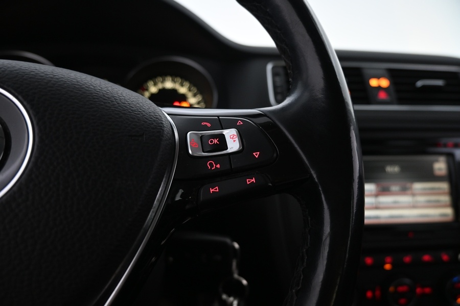 Volkswagen Jetta vaihtoauto