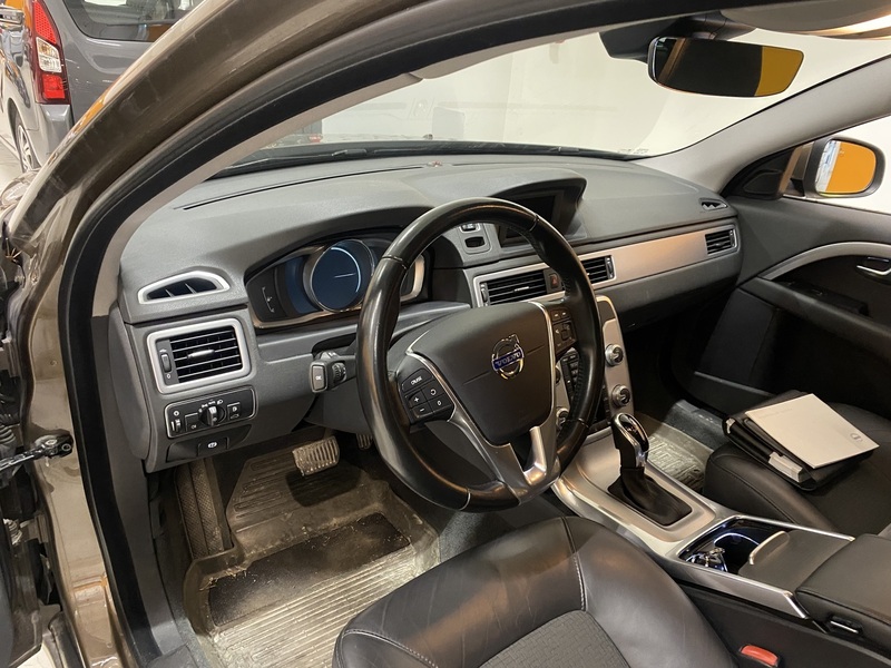 Volvo V70 vaihtoauto