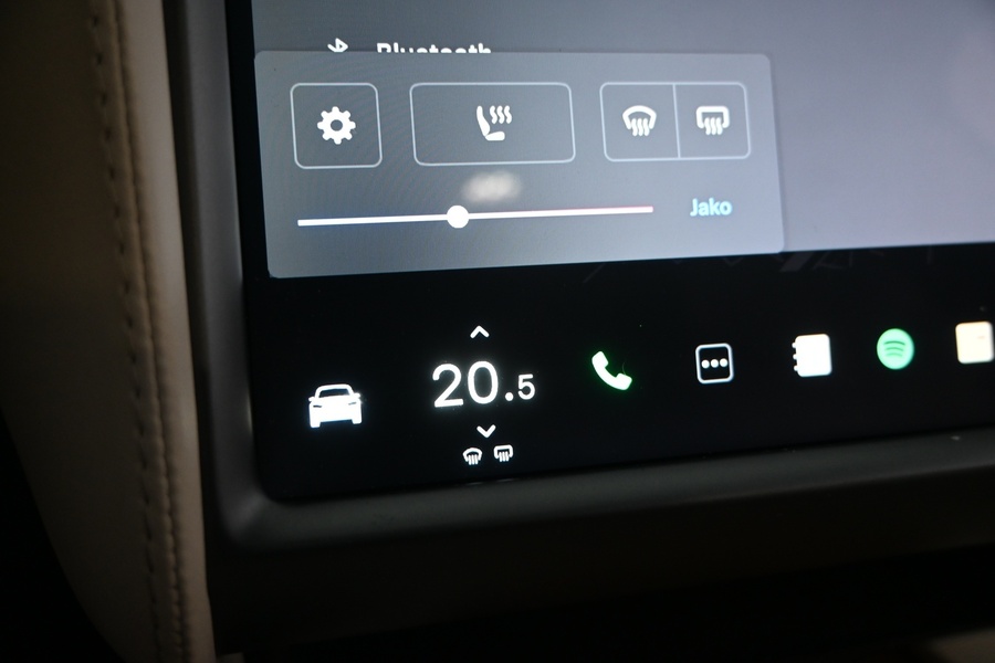 Tesla Model X vaihtoauto