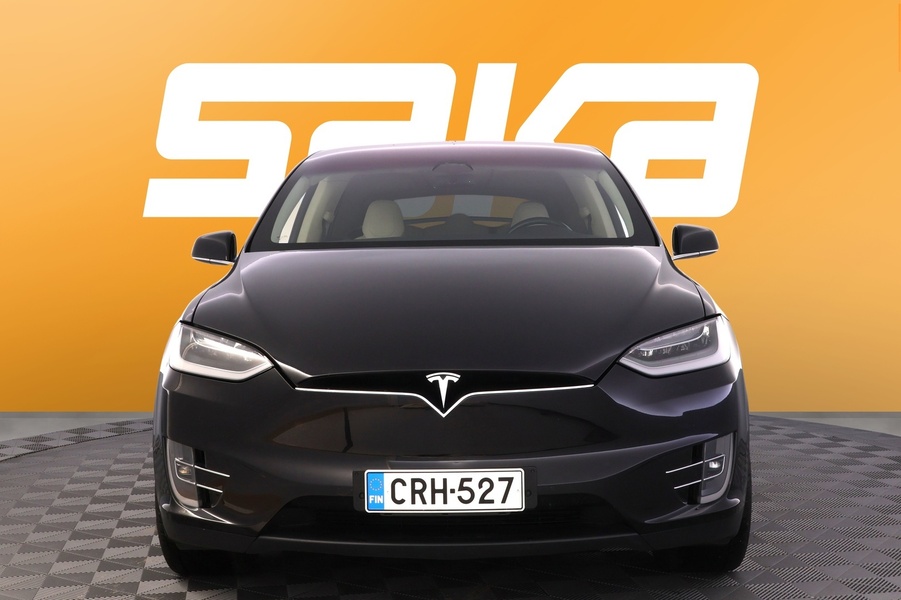 Tesla Model X vaihtoauto