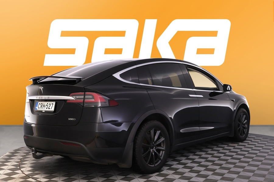 Tesla Model X vaihtoauto