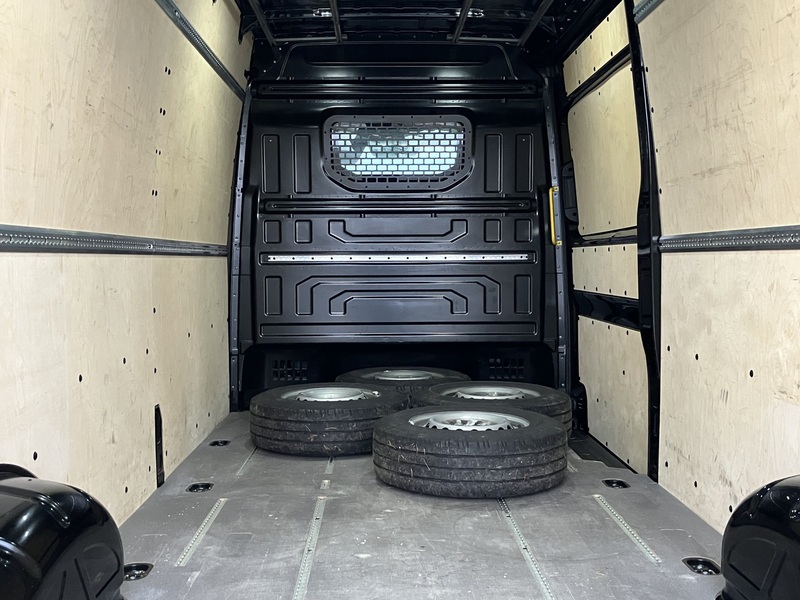 Volkswagen Crafter vaihtoauto