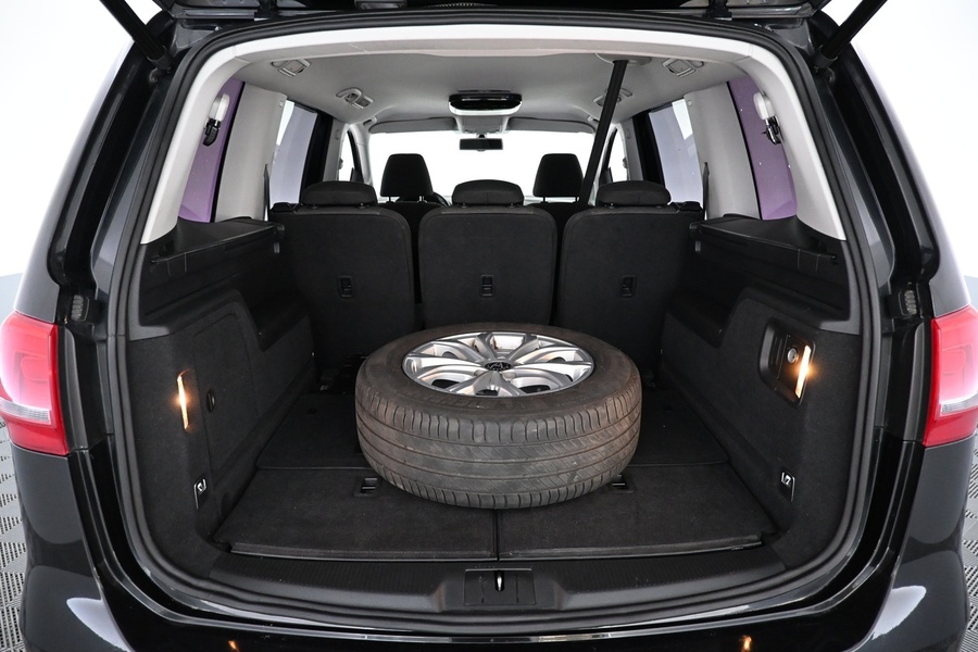 Volkswagen Sharan vaihtoauto