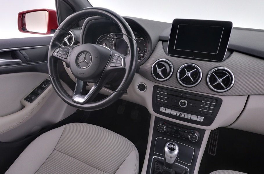 Mercedes-Benz B vaihtoauto