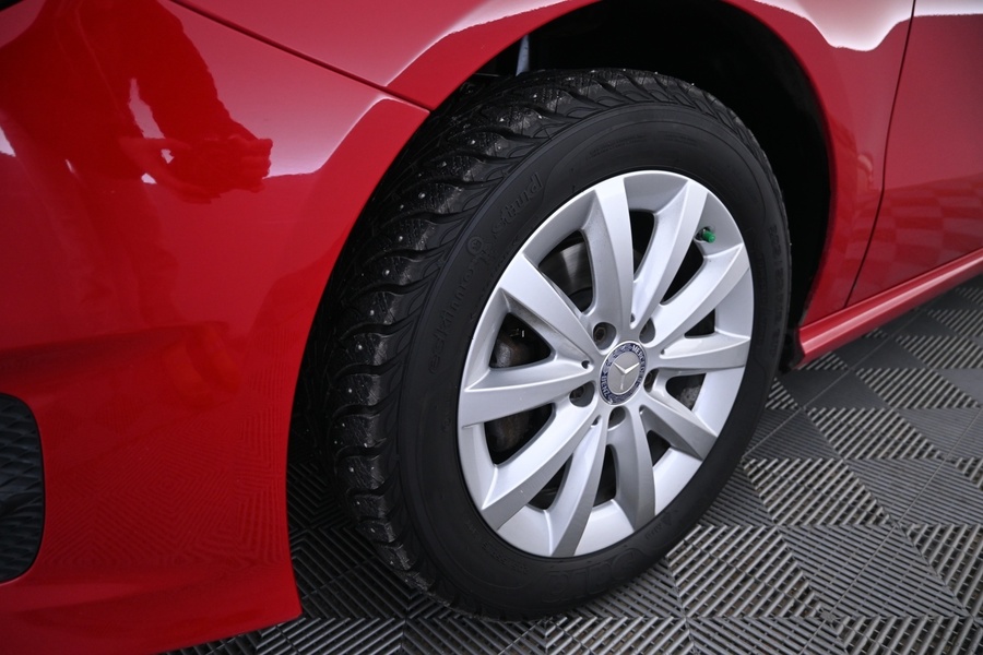 Mercedes-Benz B vaihtoauto