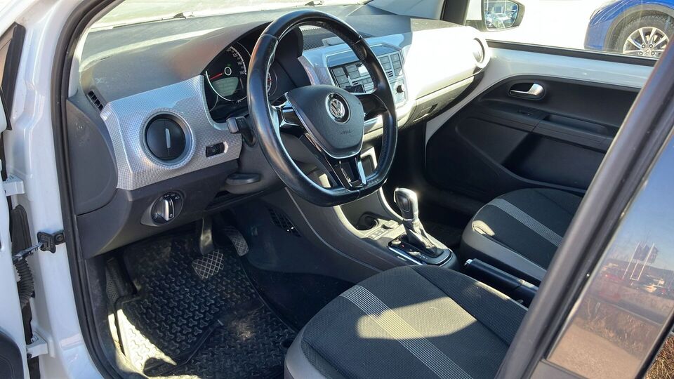 Volkswagen up! vaihtoauto