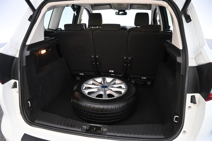 Ford C-MAX vaihtoauto