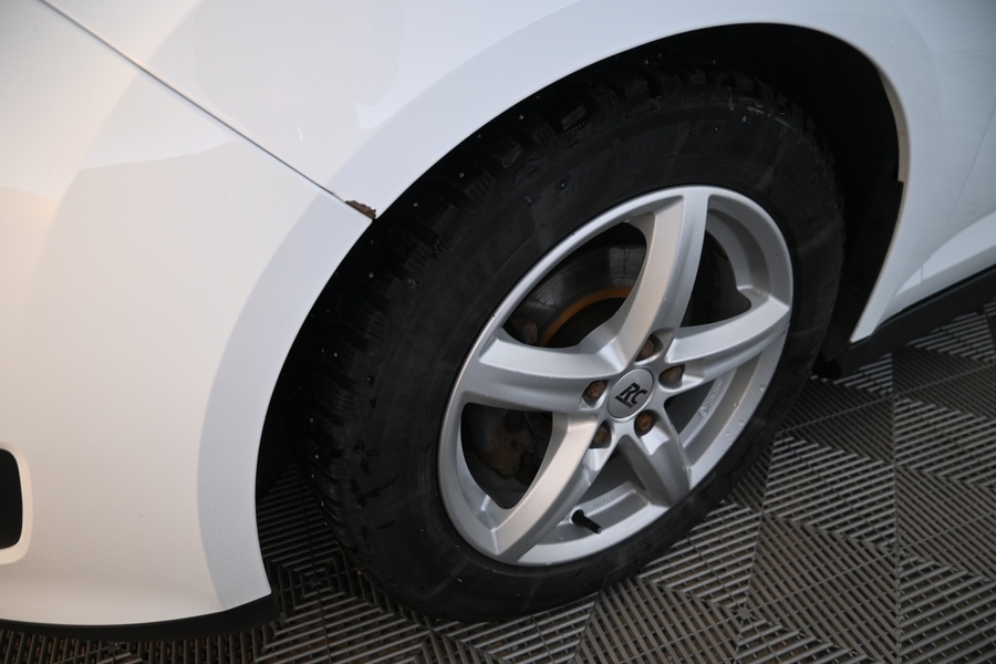 Ford C-MAX vaihtoauto