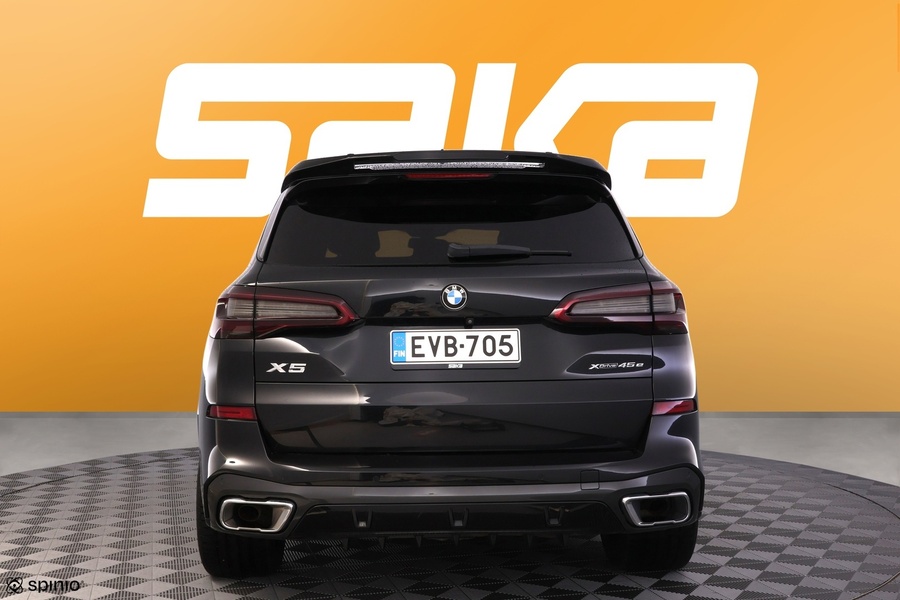 BMW X5 vaihtoauto