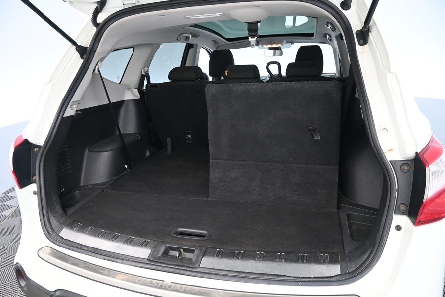 Nissan Qashqai+2 vaihtoauto