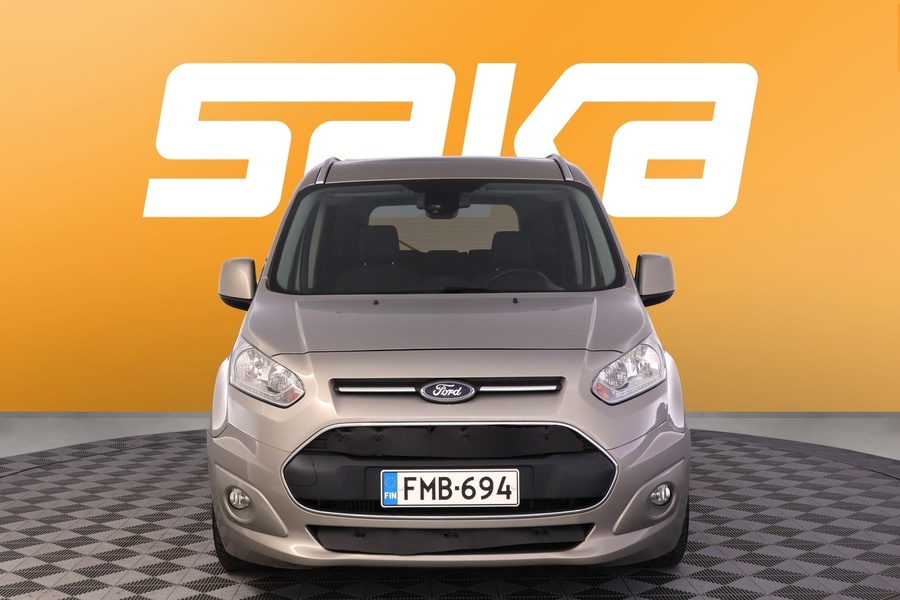 Ford Grand Tourneo Connect vaihtoauto