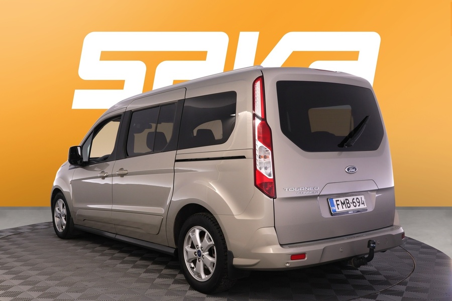 Ford Grand Tourneo Connect vaihtoauto
