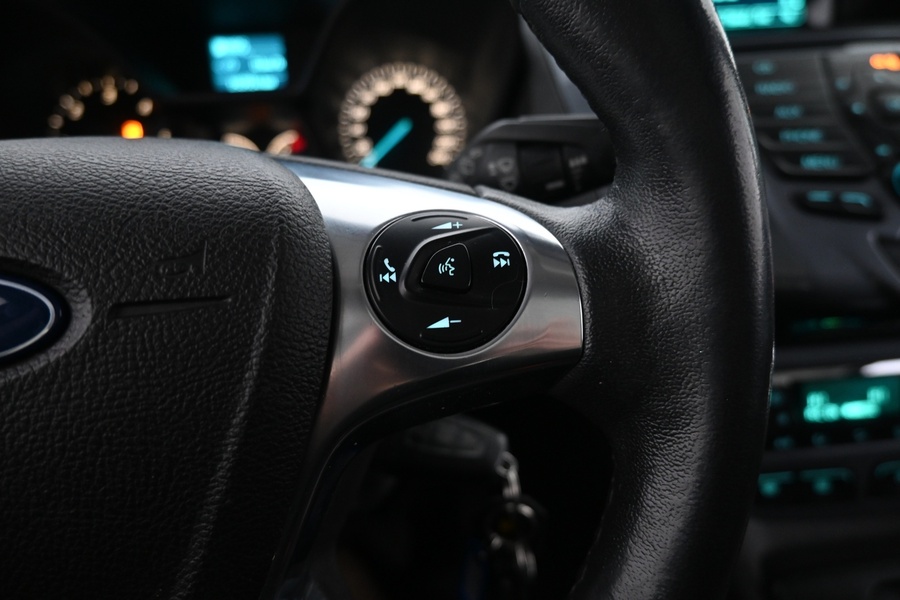 Ford Grand Tourneo Connect vaihtoauto