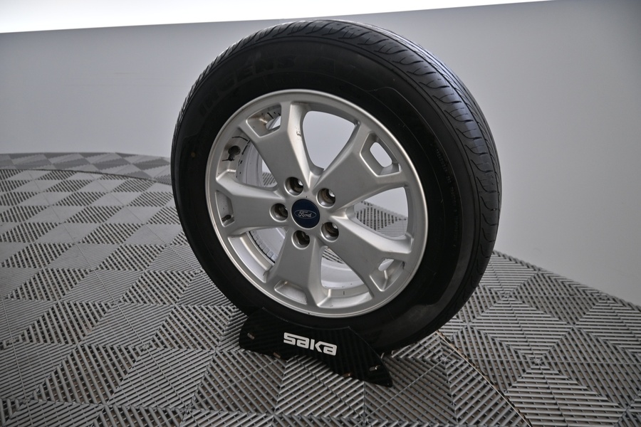 Ford Grand Tourneo Connect vaihtoauto