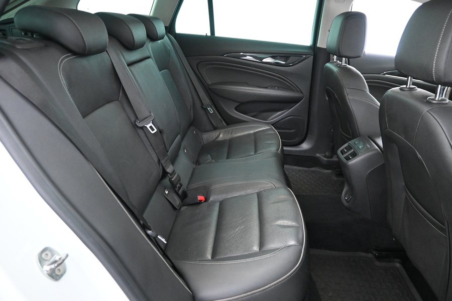 Opel Insignia vaihtoauto