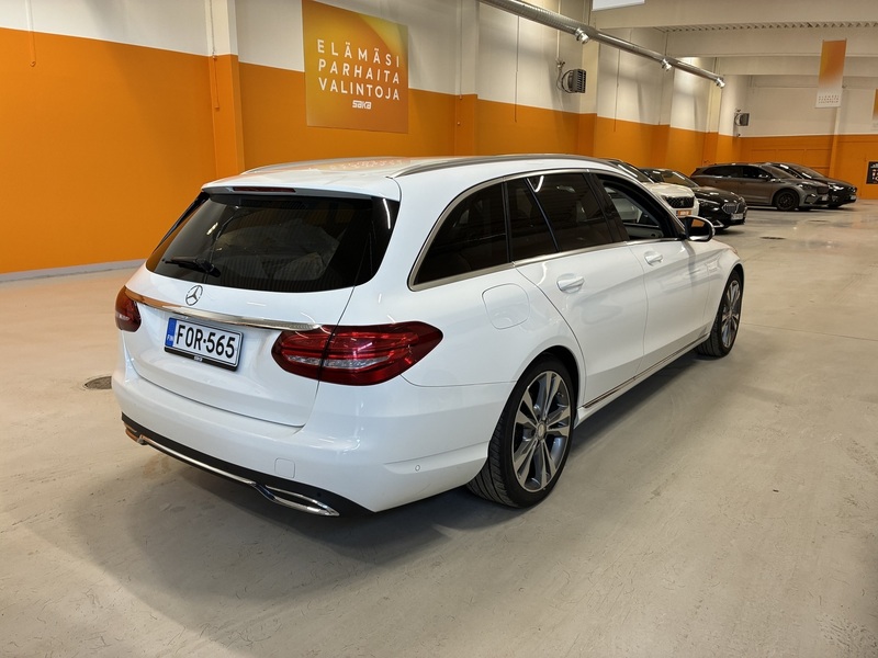 Mercedes-Benz C vaihtoauto