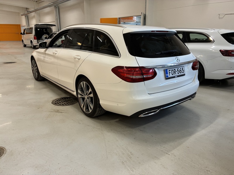 Mercedes-Benz C vaihtoauto