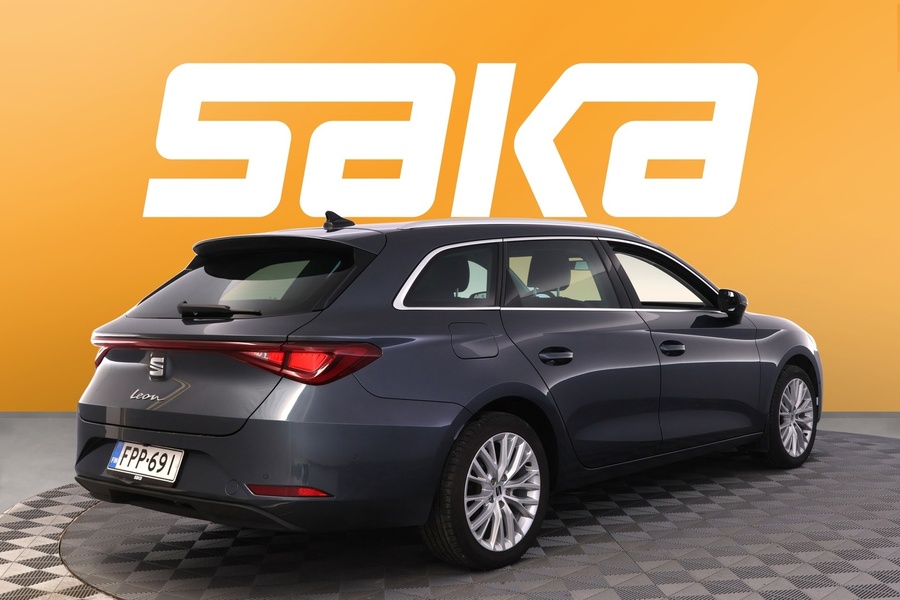 SEAT Leon Sportstourer vaihtoauto