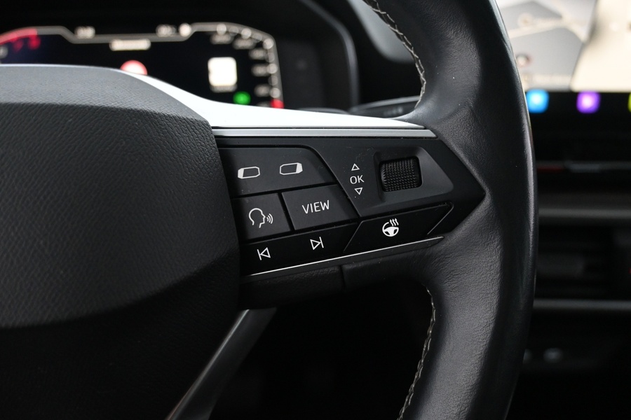 SEAT Leon Sportstourer vaihtoauto