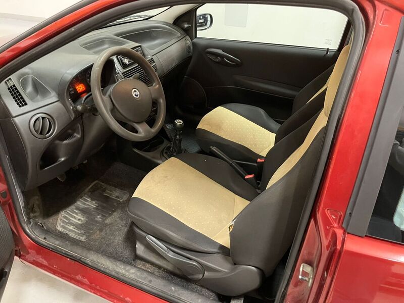 Fiat Punto vaihtoauto