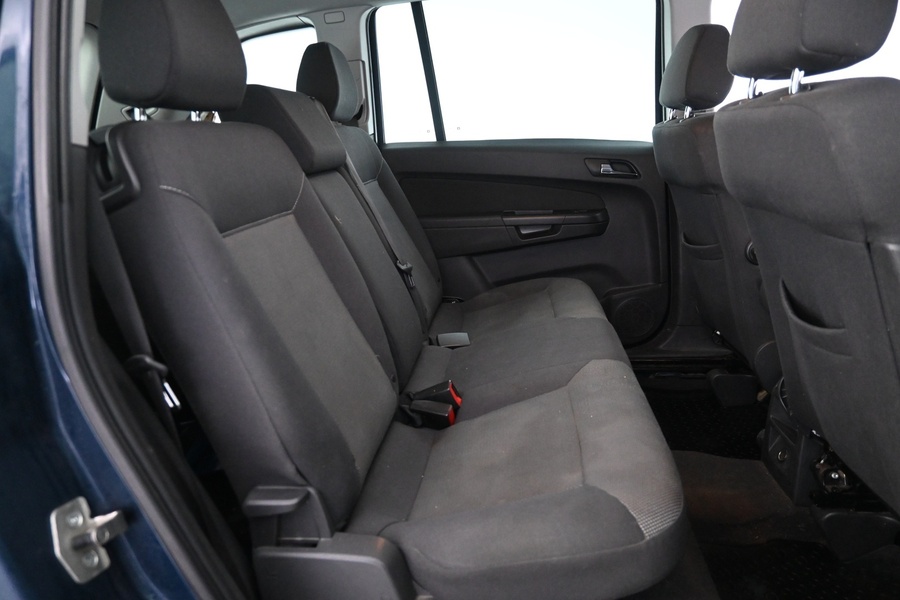 Opel Zafira vaihtoauto