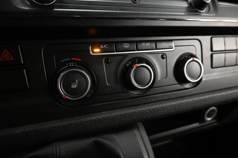 Volkswagen Caravelle vaihtoauto