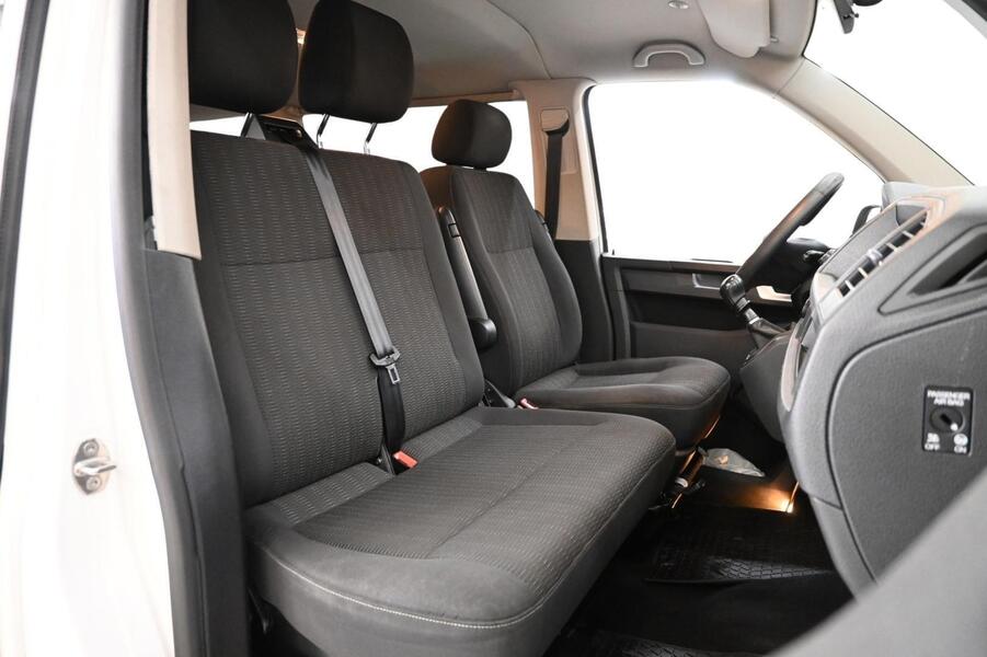 Volkswagen Caravelle vaihtoauto