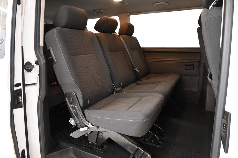 Volkswagen Caravelle vaihtoauto