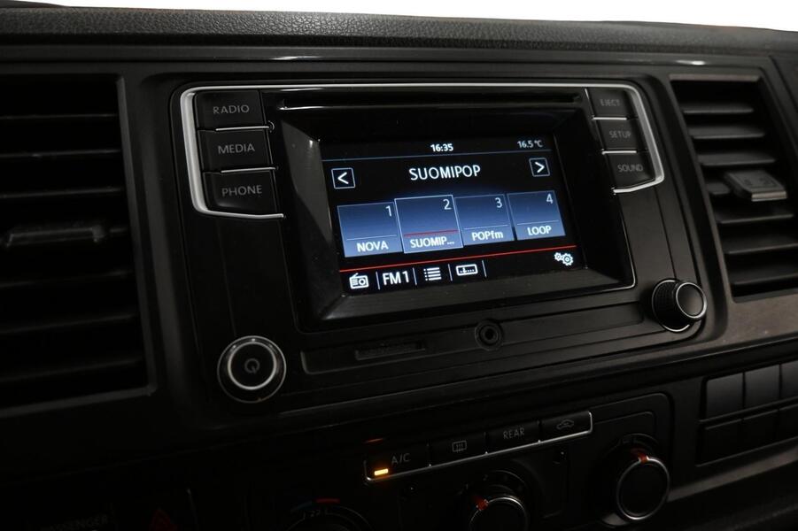 Volkswagen Caravelle vaihtoauto