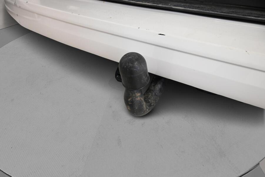 Volkswagen Caravelle vaihtoauto