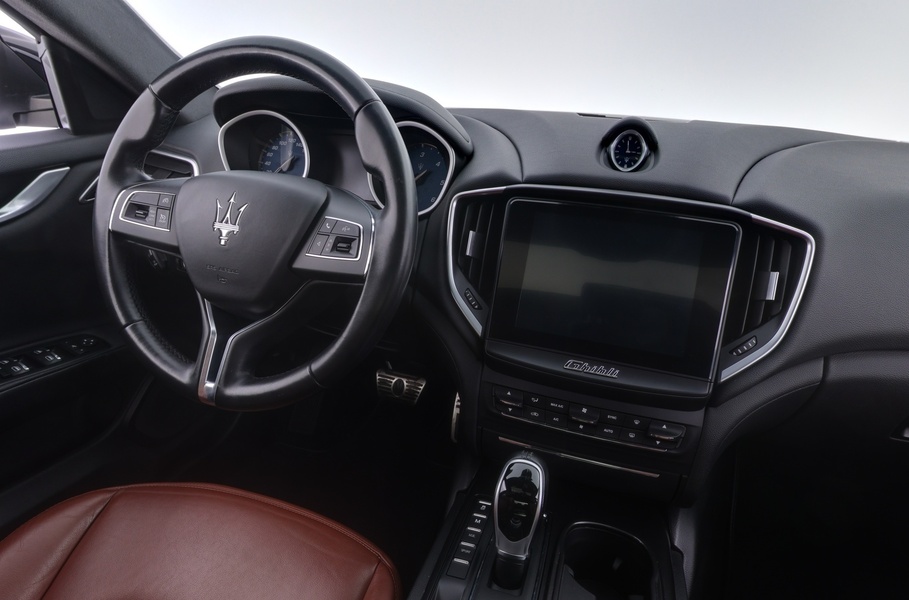 Maserati Ghibli vaihtoauto