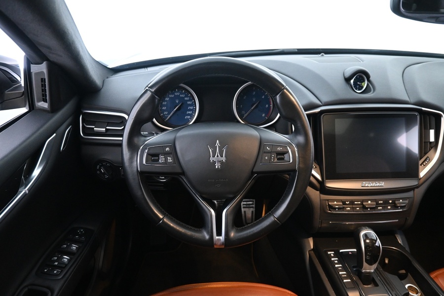 Maserati Ghibli vaihtoauto