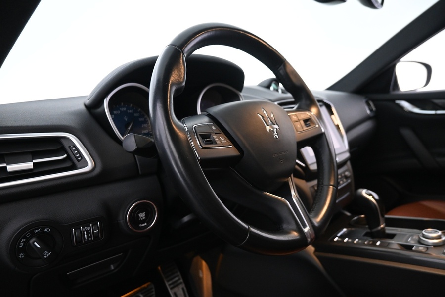 Maserati Ghibli vaihtoauto