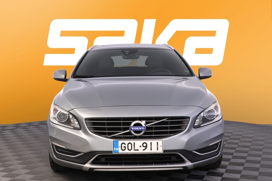 Volvo V60 vaihtoauto