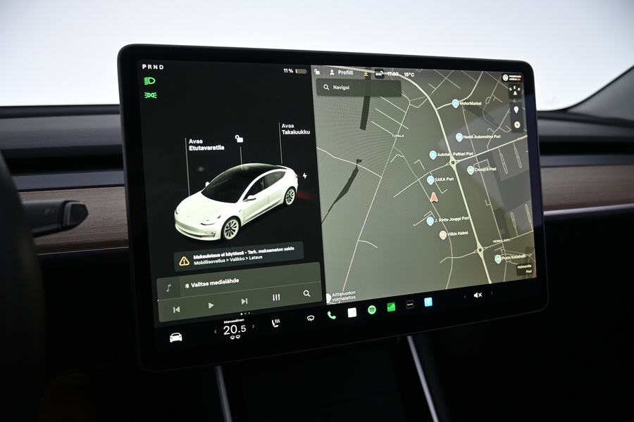 Tesla Model 3 vaihtoauto