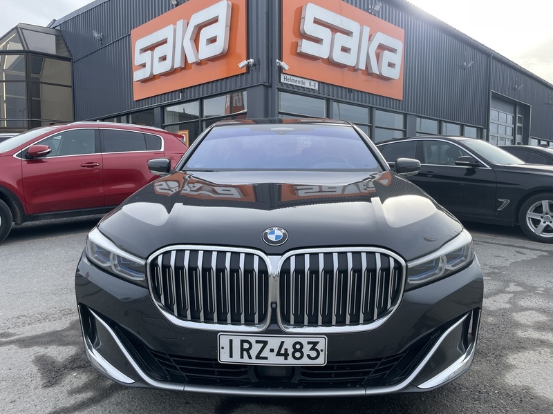 BMW 745 vaihtoauto