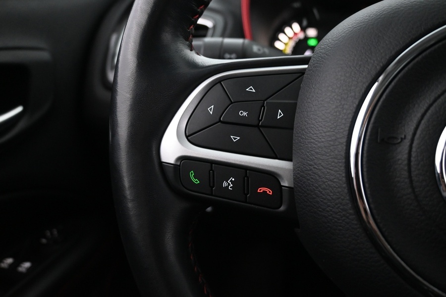 Jeep Compass vaihtoauto