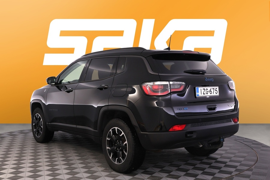Jeep Compass vaihtoauto