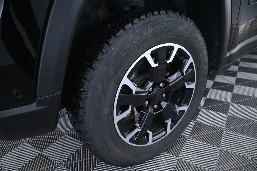 Jeep Compass vaihtoauto