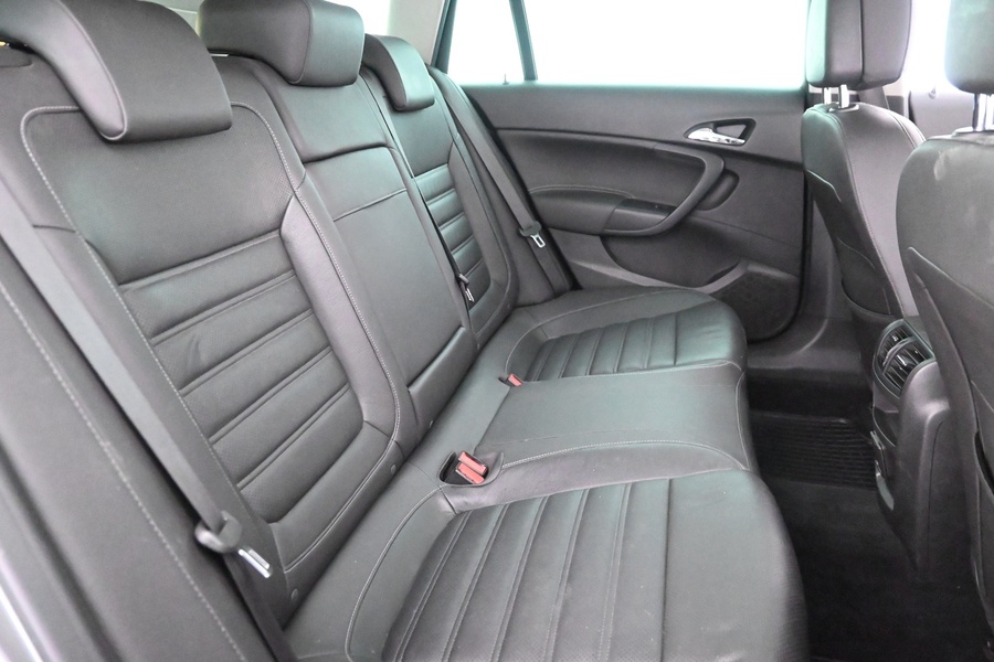Opel Insignia vaihtoauto
