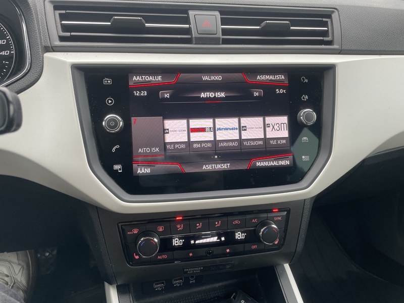 SEAT Arona vaihtoauto