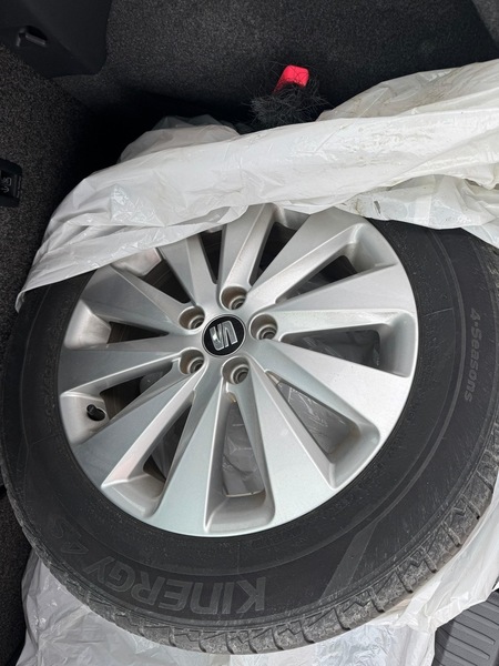 SEAT Arona vaihtoauto