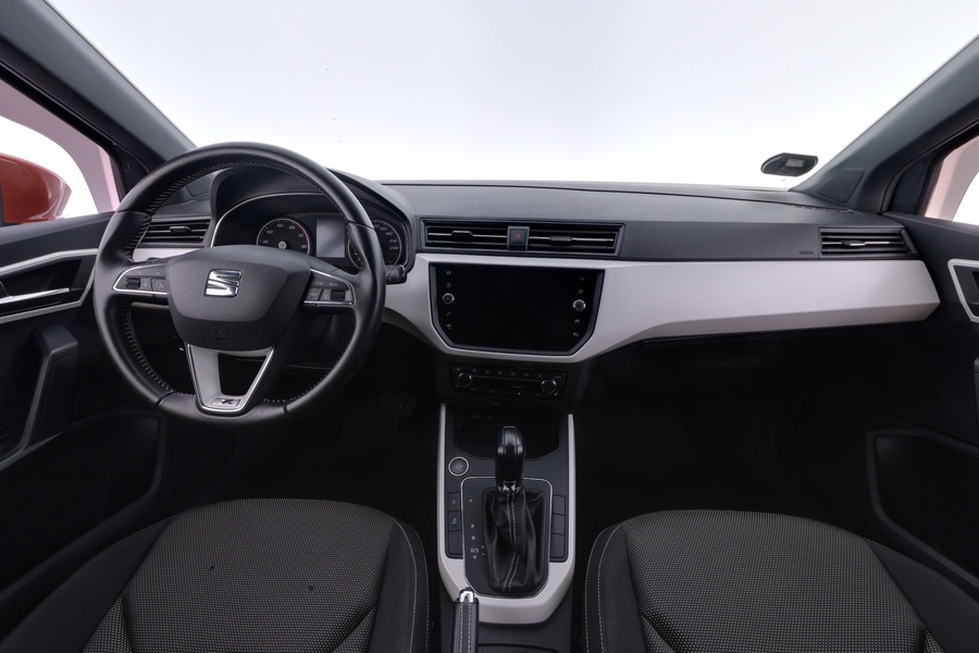 SEAT Arona vaihtoauto