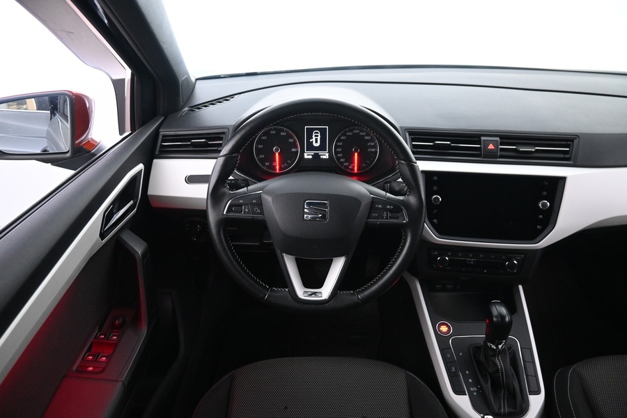 SEAT Arona vaihtoauto