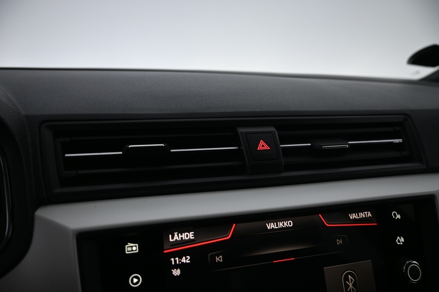 SEAT Arona vaihtoauto